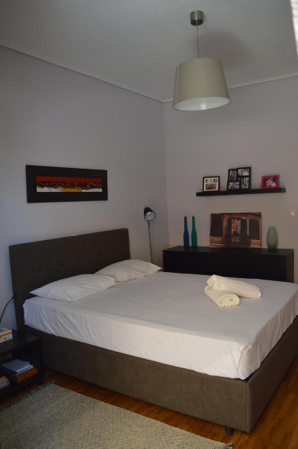 Central Kalamata Cozy Apartment エクステリア 写真