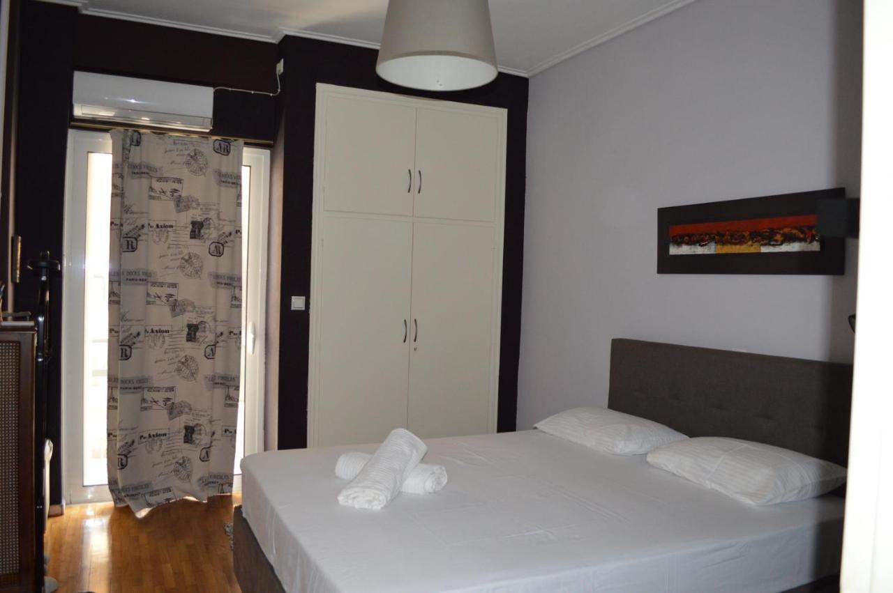 Central Kalamata Cozy Apartment エクステリア 写真