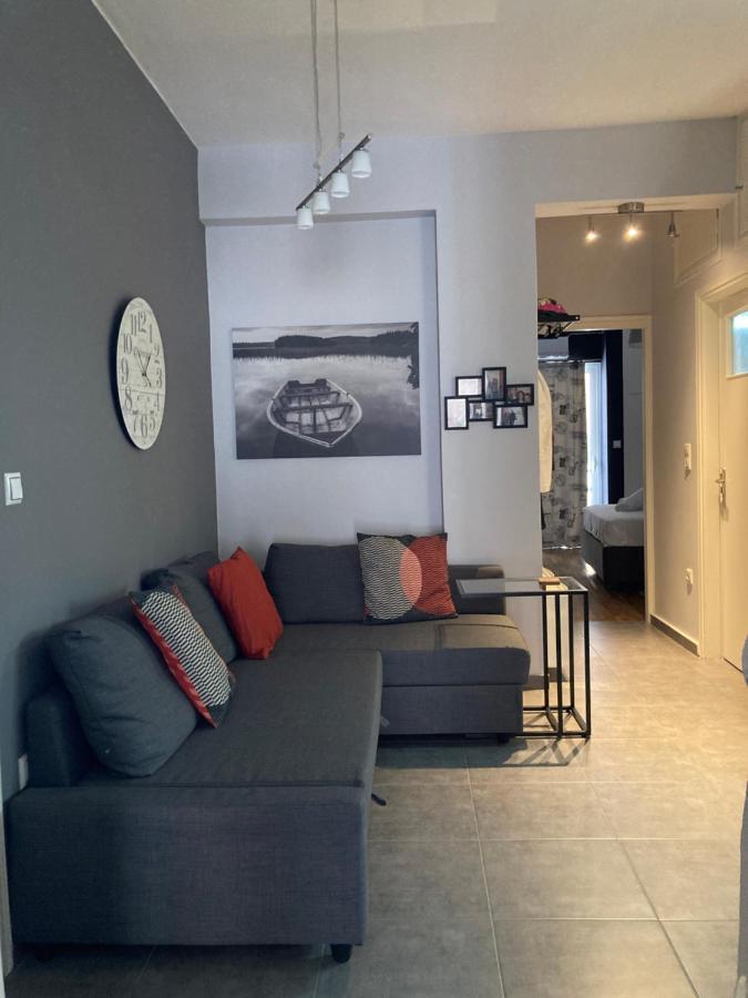 Central Kalamata Cozy Apartment エクステリア 写真